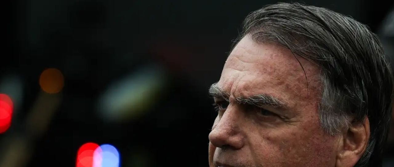 Bolsonaro apresenta melhora, mas permanece na UTI sem previsão de alta - Imagem do artigo