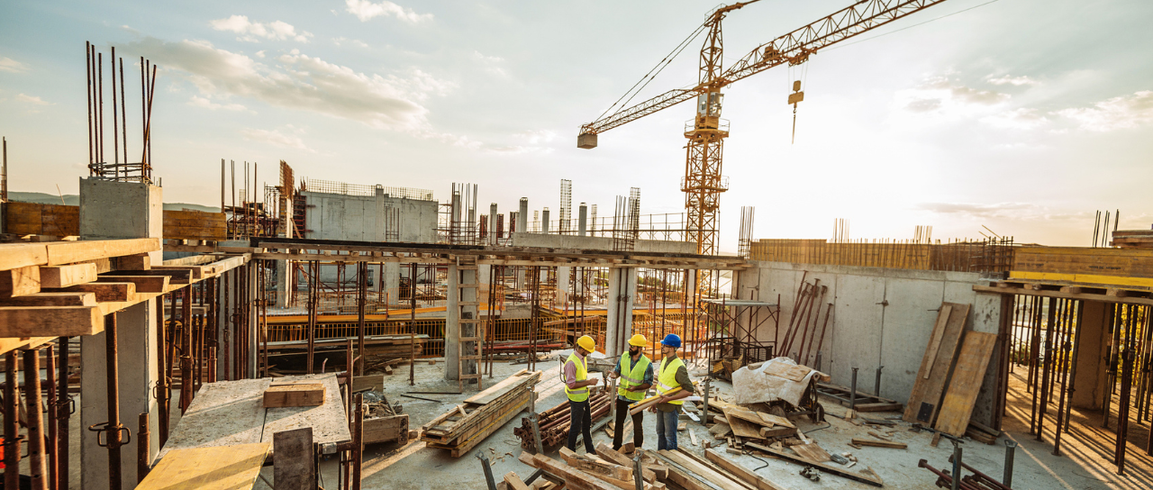 Empresários preveem menos lançamentos e redução de empregos na construção civil, aponta CNI - Imagem do artigo